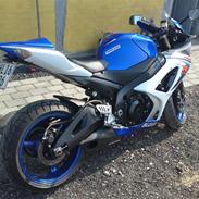 Suzuki gsxr1000 k8