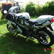 Kawasaki zx9
