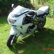 Kawasaki zx9
