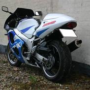 Suzuki gsxr600