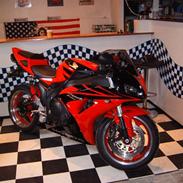 Honda cbr 1000 rr
