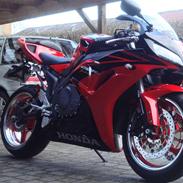 Honda cbr 1000 rr