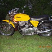 Norton 750 Comando