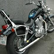 Suzuki intruder vs1400