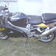 Suzuki tl1000r