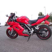 Suzuki sv 650 s