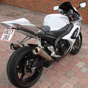 Suzuki GSX-R 1000 k8