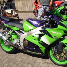 Kawasaki zx6r ninja