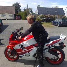Honda cbr 600 f