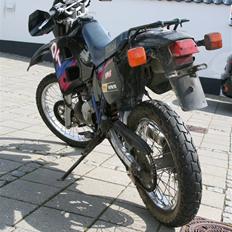 Yamaha DT125R lårbens brækkeren