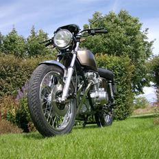 Suzuki GS 550
