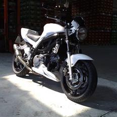 Suzuki sv 650 n