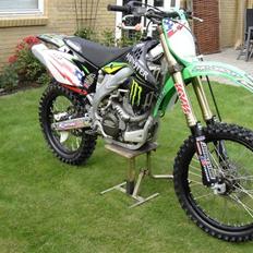 Kawasaki kxf 450 