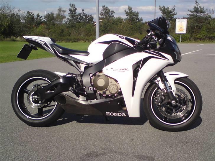 Honda cbr1000 fireblade  billede 2