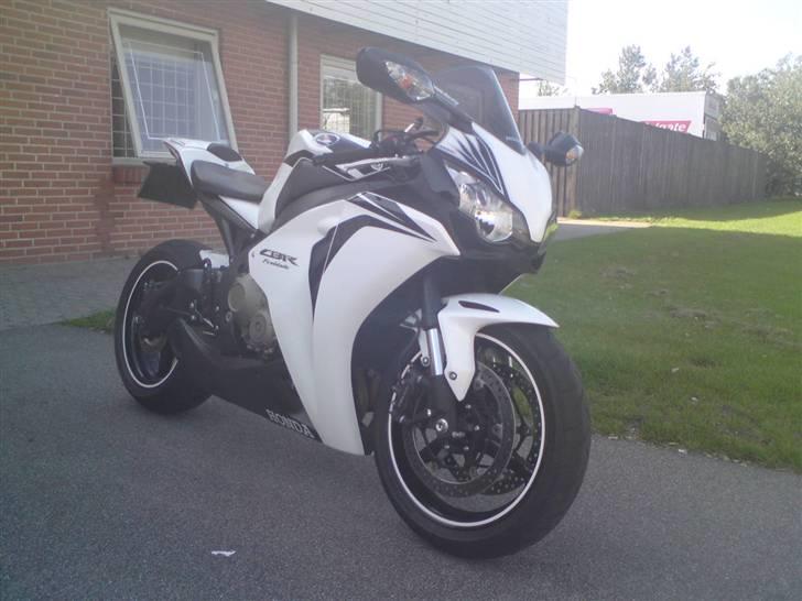 Honda cbr1000 fireblade  billede 3