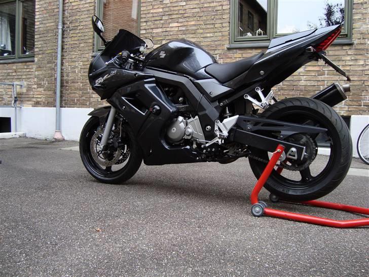 Suzuki SV650S   (solgt) billede 12