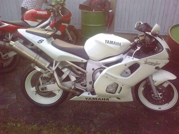 Yamaha YZF-R6 billede 1