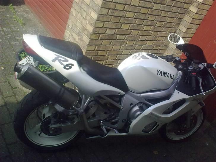 Yamaha YZF-R6 billede 3