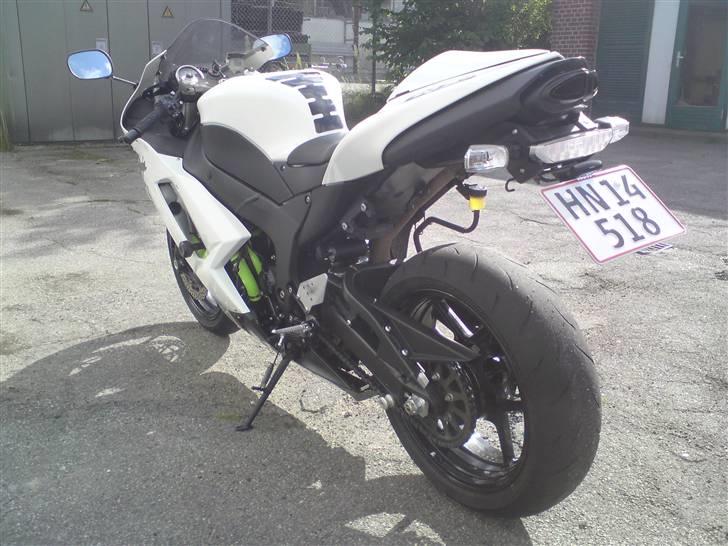 Kawasaki ZX6R billede 18