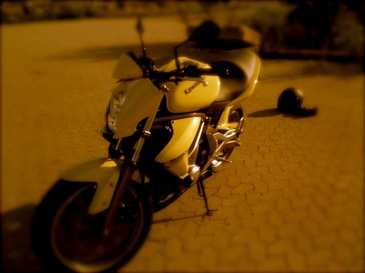 Kawasaki ER-6N Gul *Solgt* billede 8