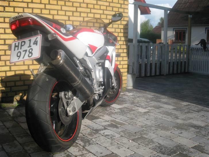 Yamaha YZF R6 (solgt) billede 2