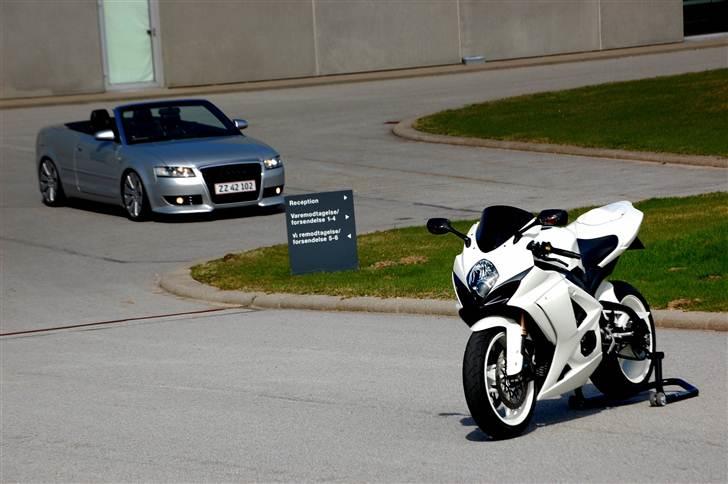 Suzuki GSXR 1000  billede 4