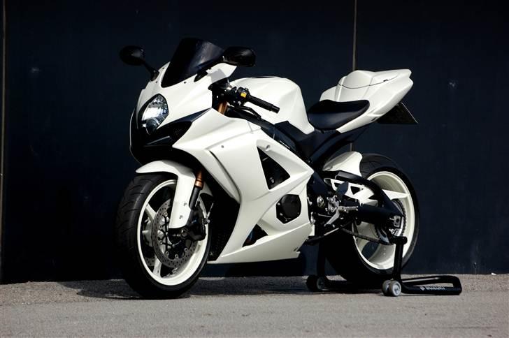 Suzuki GSXR 1000  billede 8