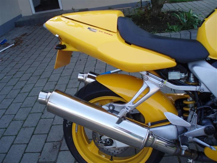 Honda vtr firestorm til salg billede 19