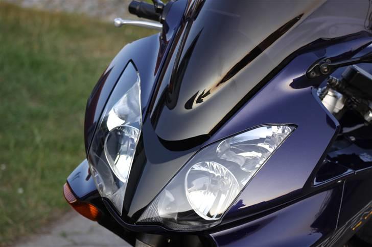 Honda vfr 800 vtec billede 3