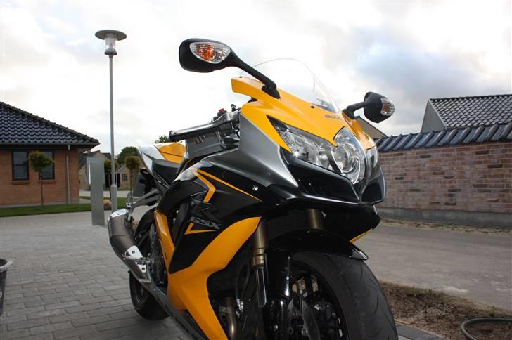 Suzuki gsxr (Solgt) billede 10
