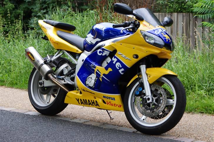 Yamaha YZF R6 - Solgt -  billede 1