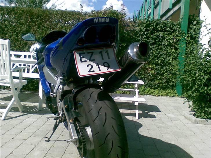 Yamaha Yzf R1 billede 7