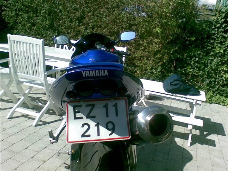 Yamaha Yzf R1 billede 8