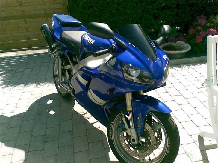 Yamaha Yzf R1 billede 11