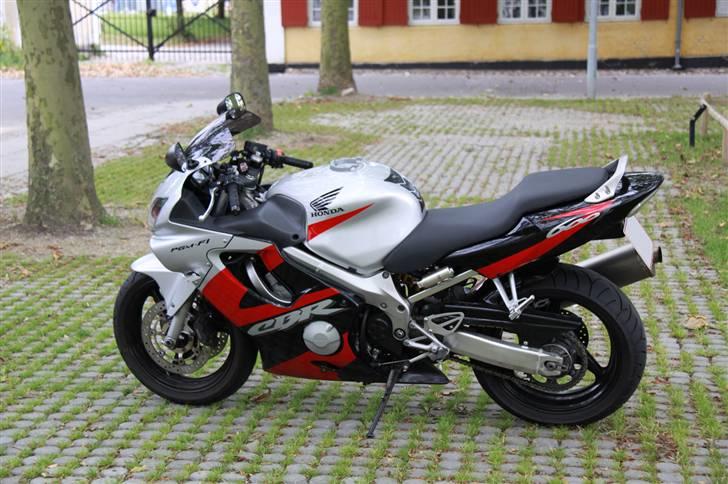 Honda CBR 600 F4i billede 4