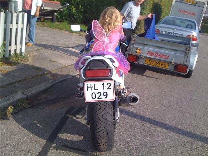 Suzuki GSXR 750 W billede 4