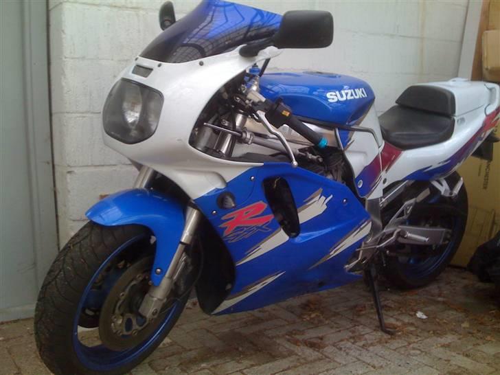 Suzuki GSXR 750 W billede 5