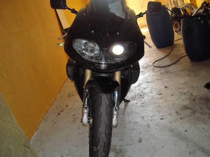 Suzuki tl 1000 r billede 4