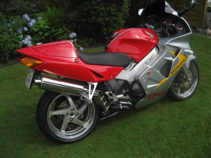 Honda vfr 800 billede 6