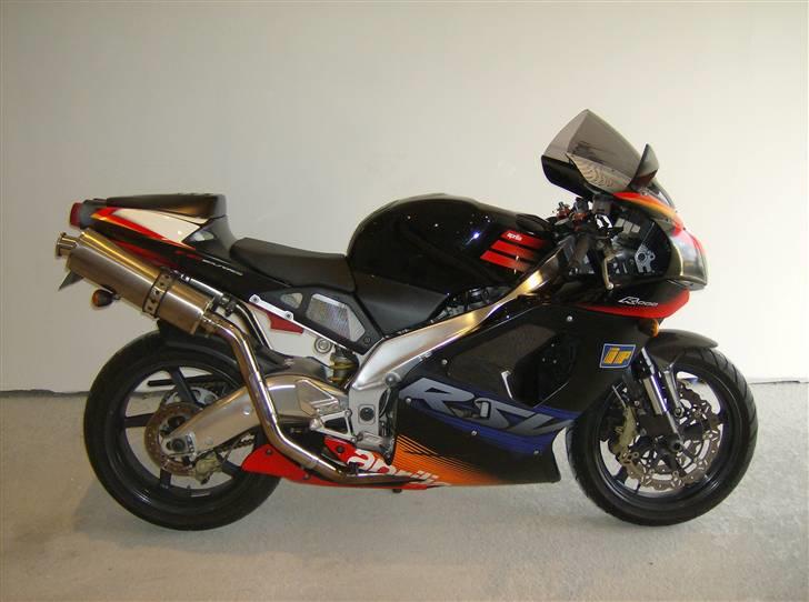 Aprilia rsv billede 7