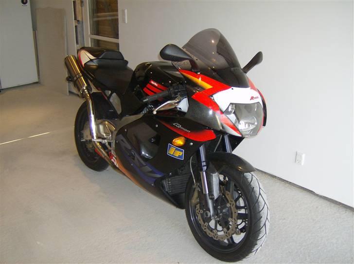 Aprilia rsv billede 10