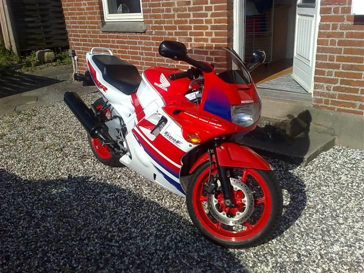 Honda cbr 600 f billede 2