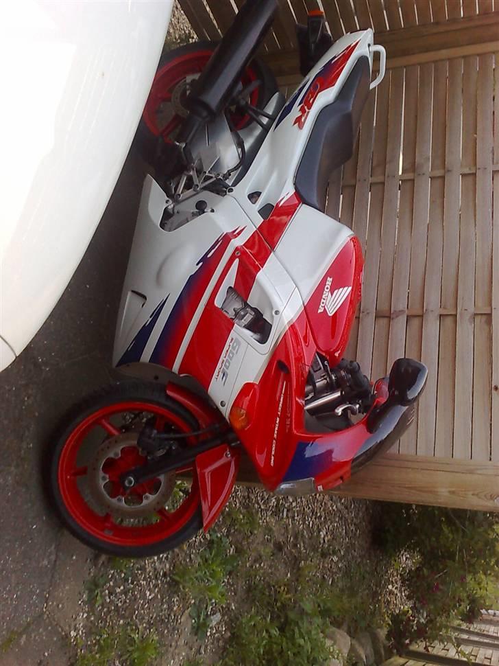 Honda cbr 600 f billede 8
