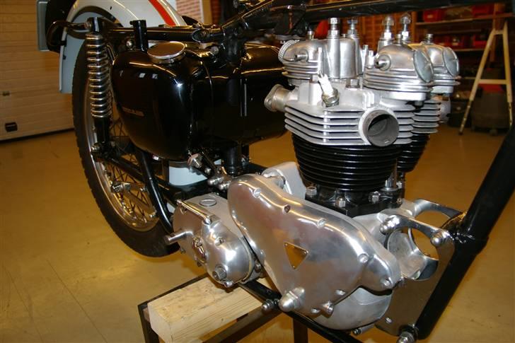 Triumph bonneville T120 - Motor monteret billede 7