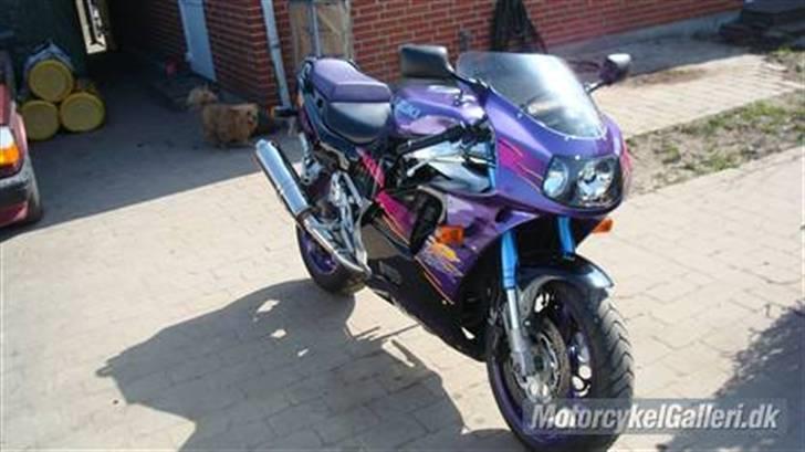 Suzuki gsxr 750 w(solgt) billede 7