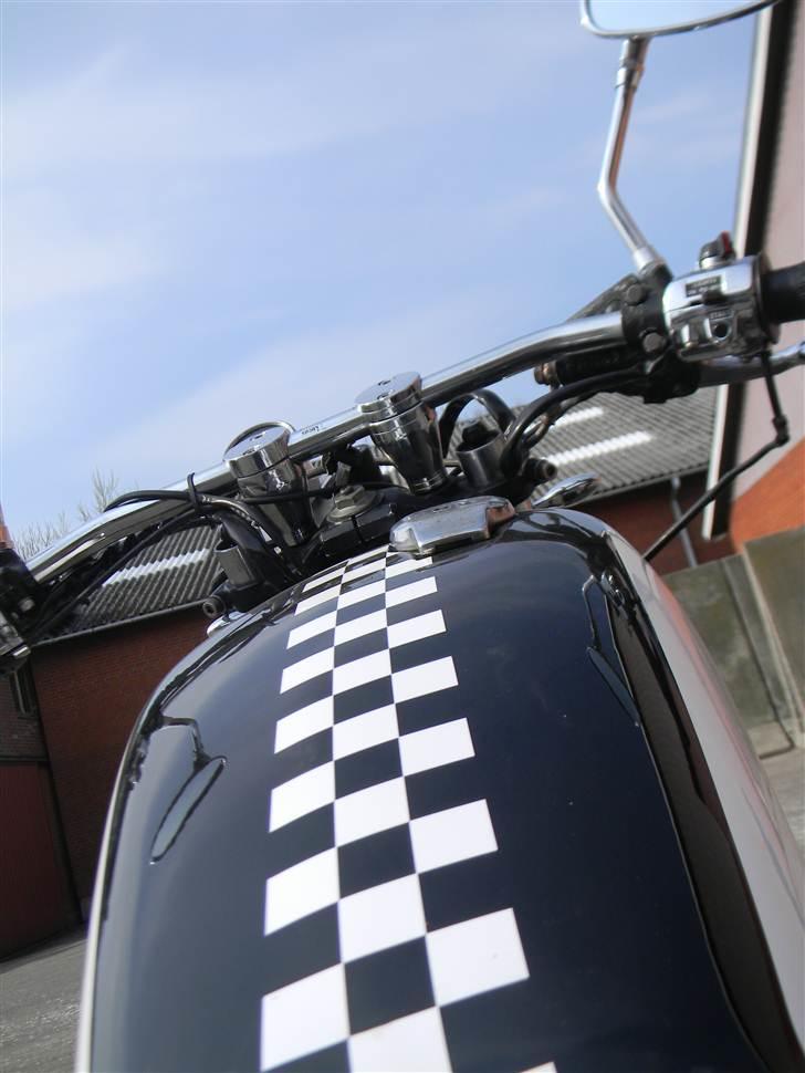 Yamaha xv 750 - I Bobbed it billede 5