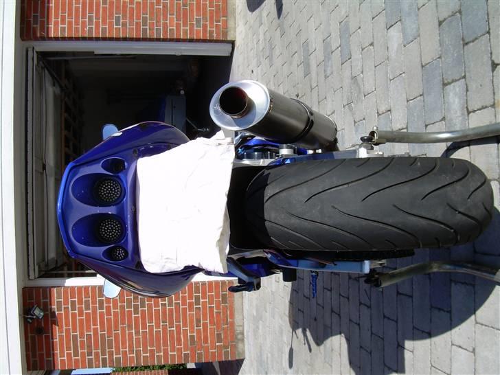 Yamaha R1 Solgt billede 4