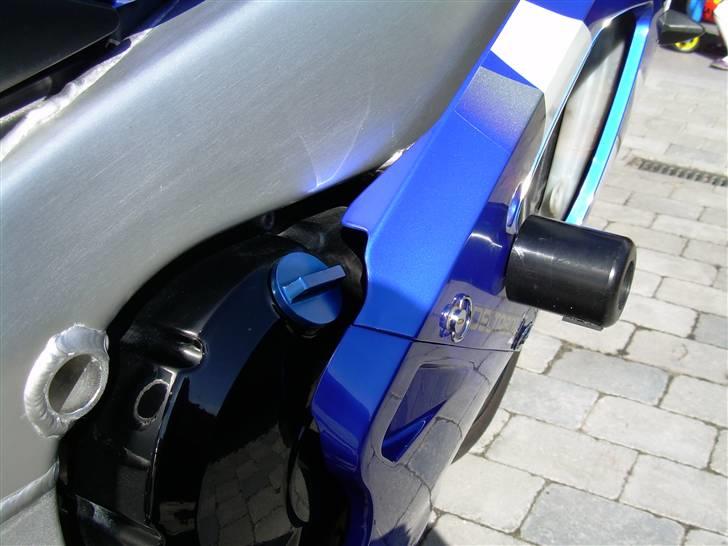 Yamaha R1 Solgt billede 10