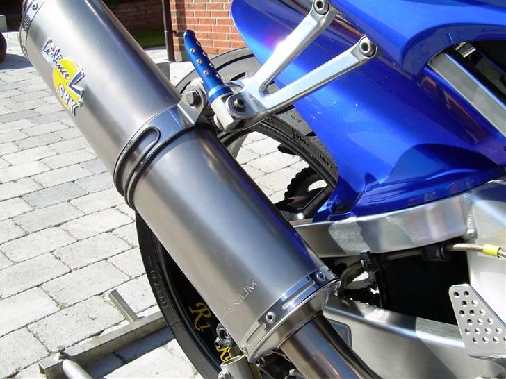 Yamaha R1 Solgt billede 12