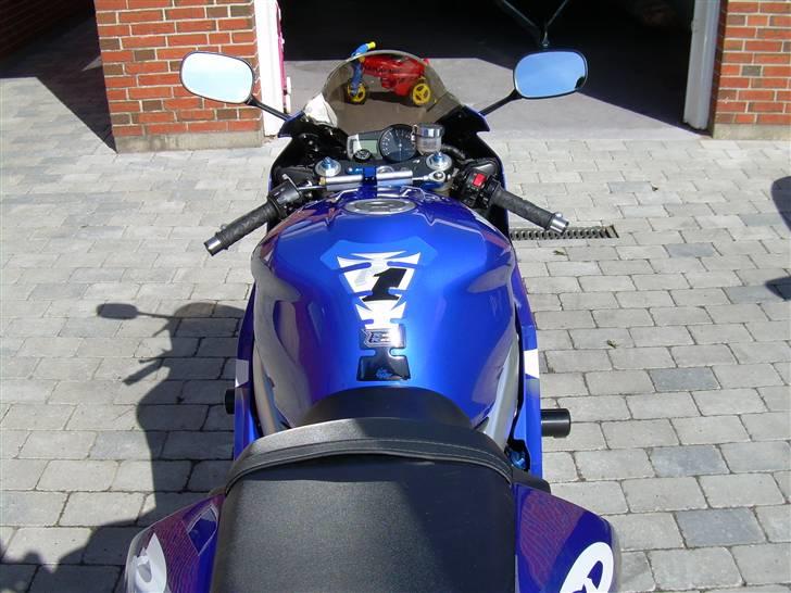 Yamaha R1 Solgt billede 15